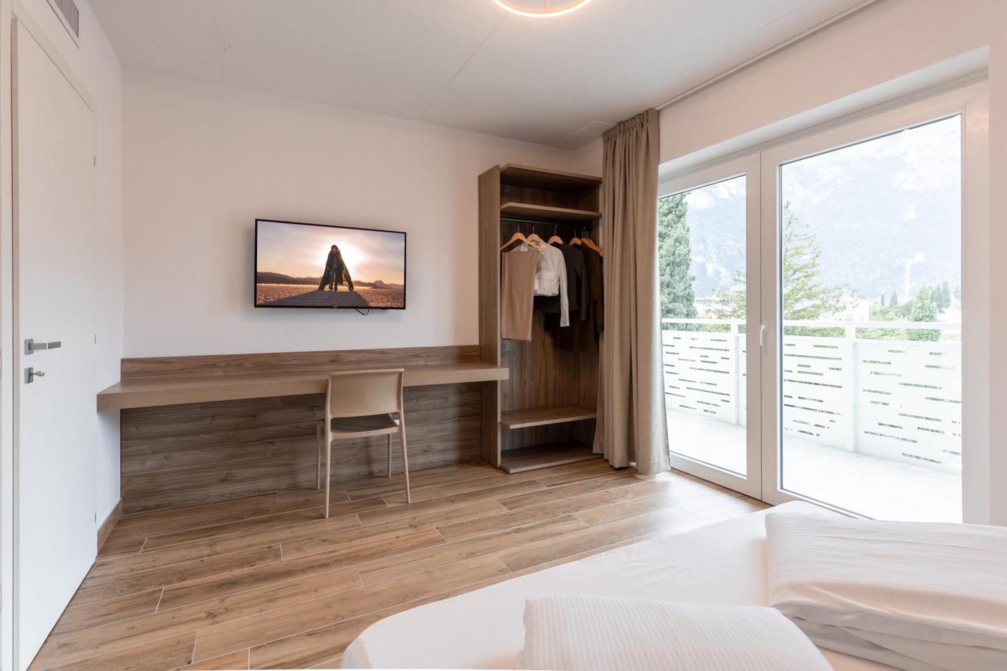 Lake Side Suites 리바 델 이탈리아 베로나 외부 사진